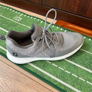 Foot Joy Flex Golf Shoes